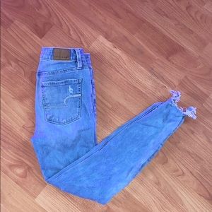 American Eagle Super Hi-Rise Jeans!! 💗